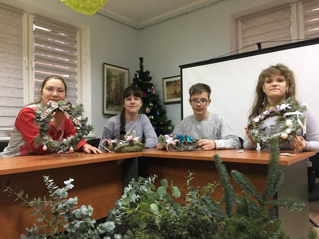 Новогодний венок от "Цветов жизни"