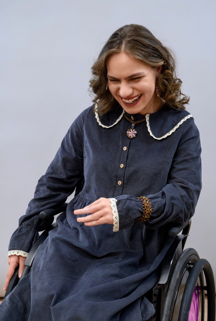 Праздничная фотосессия для девочек прошла в фонде «Берег надежды» накануне 8 Марта 