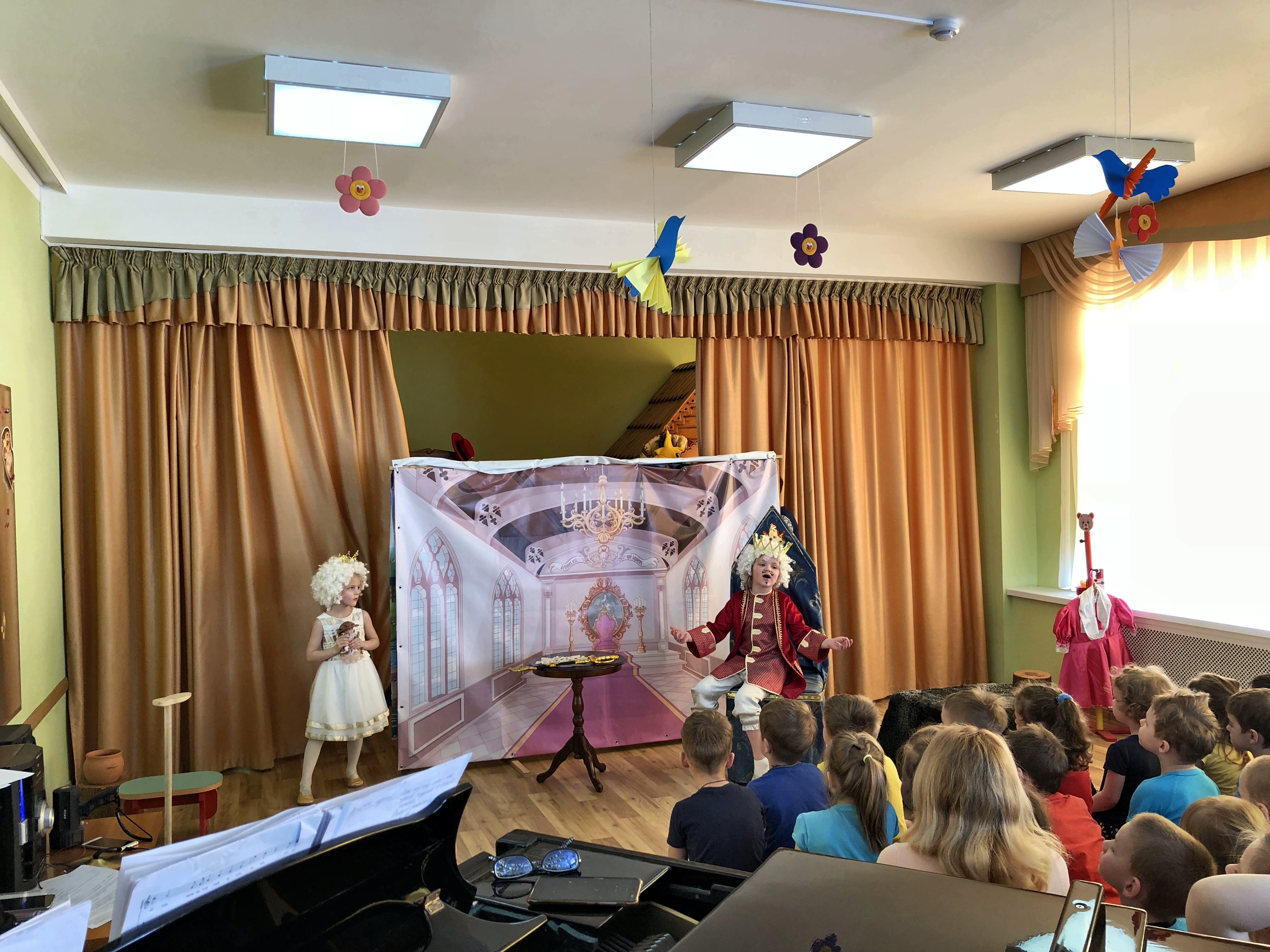 Воспитанники детского сада №135 показали благотворительный спектакль в пользу подопечных фонда «Берег надежды»