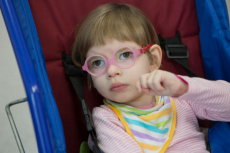 Заветная мечта Николь — ходить!