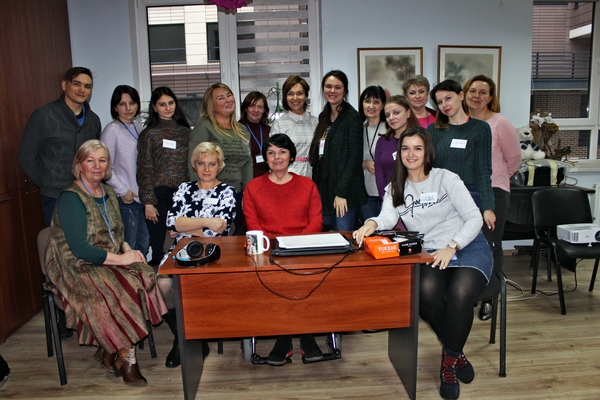 Преподаватели и волонтеры проекта «Цветы жизни» приняли участие в тренинге